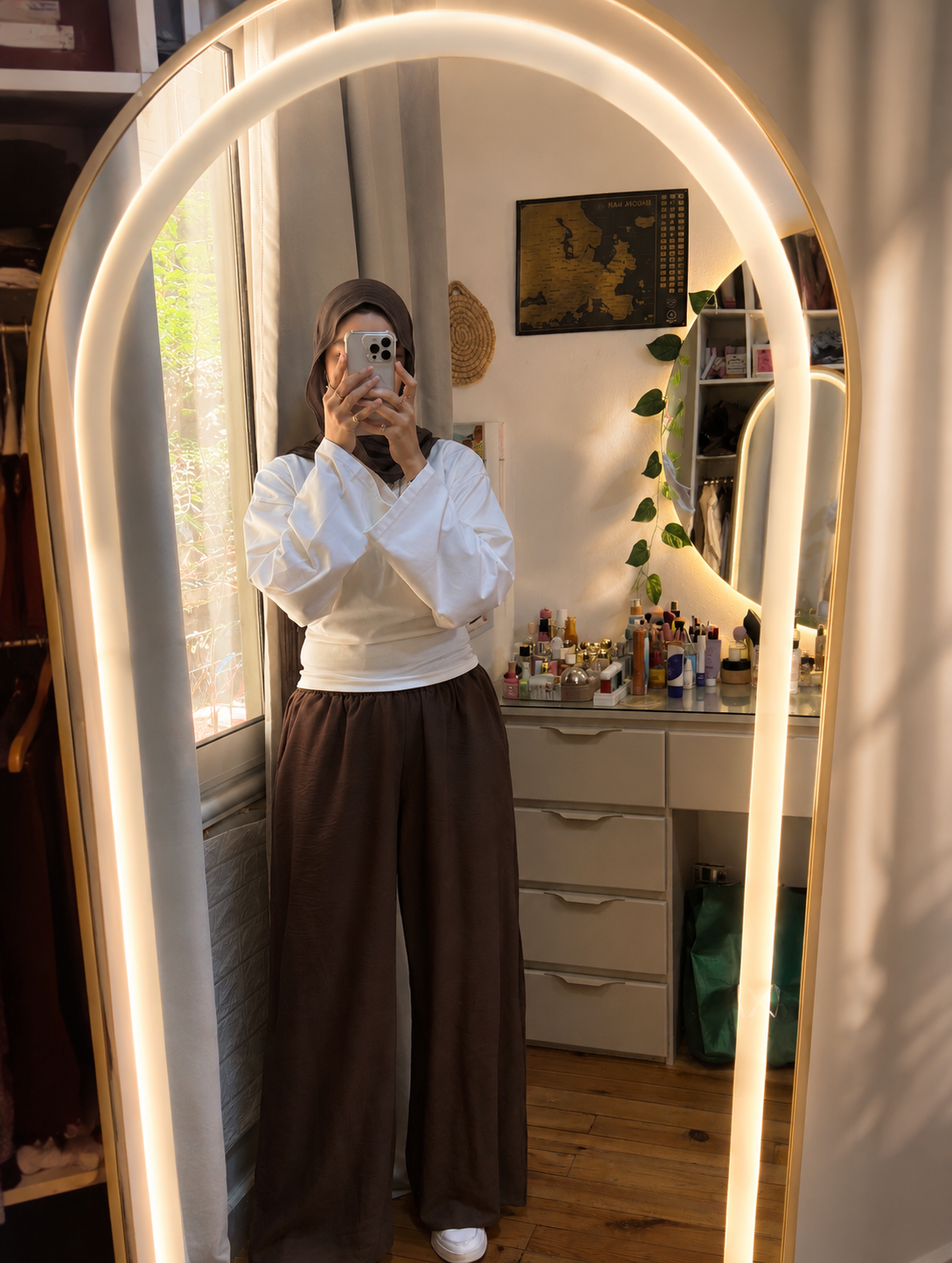 Ketan Wide-Leg Pants