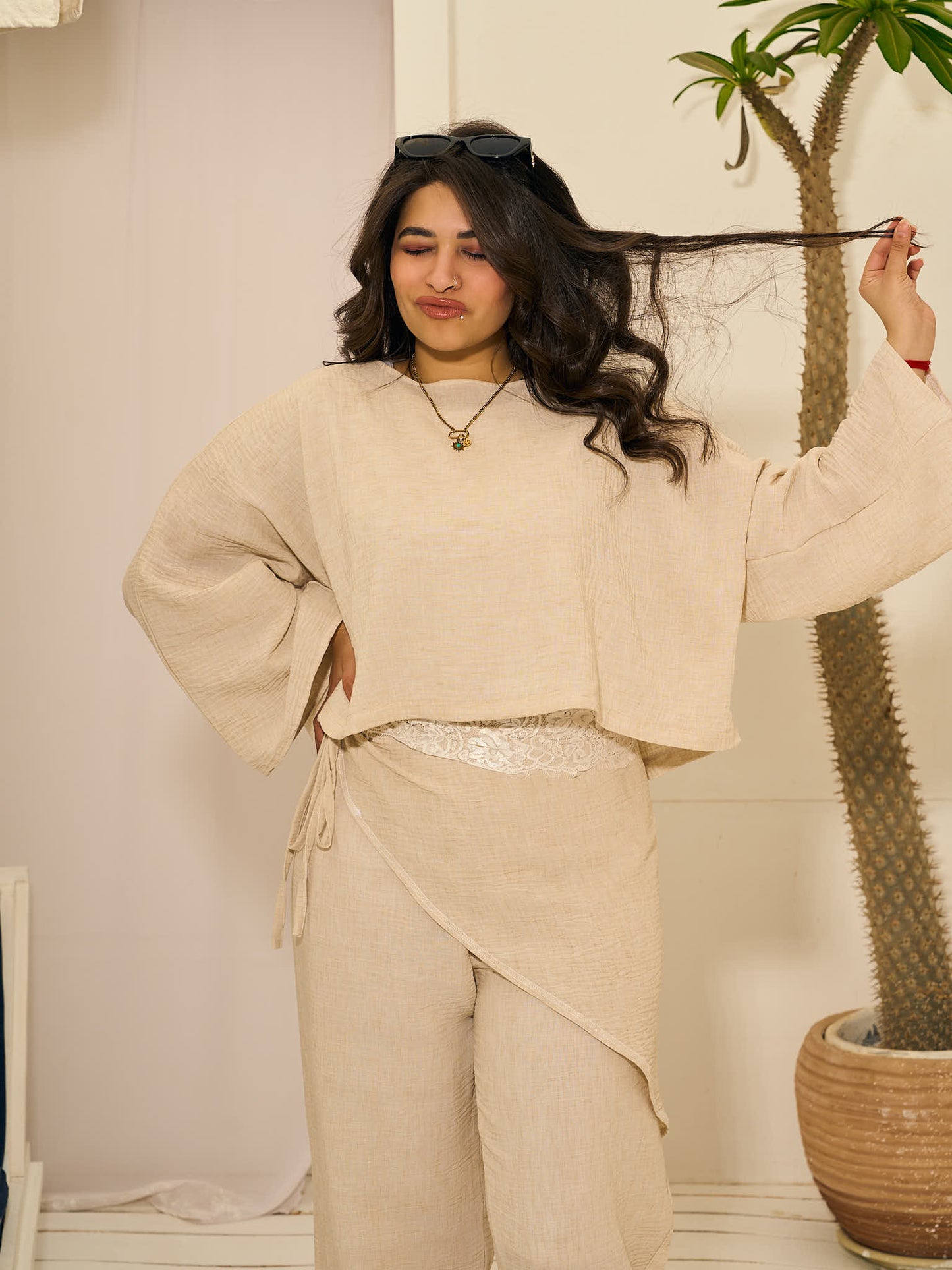 Ketan Wide Pants with cover - 3 pieces